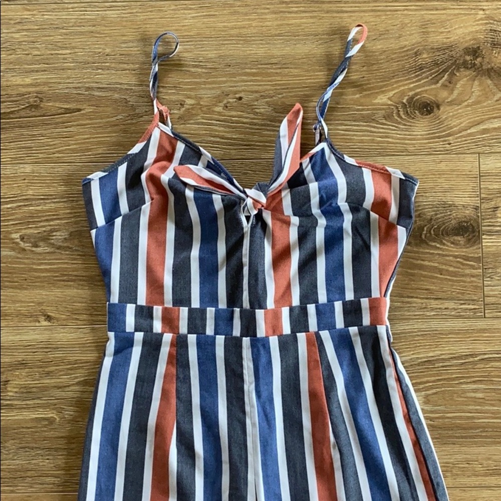 🔹SOLD Romeo & Juliet Wide Leg Jumpsuit 🔹 - Picture 4 of 8